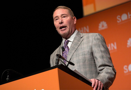 ‘Bond King’ Jeffrey Gundlach warns higher-for-longer interest rates could trigger the next Financial Crisis—and advises investors to ‘T-Bill and Chill’
